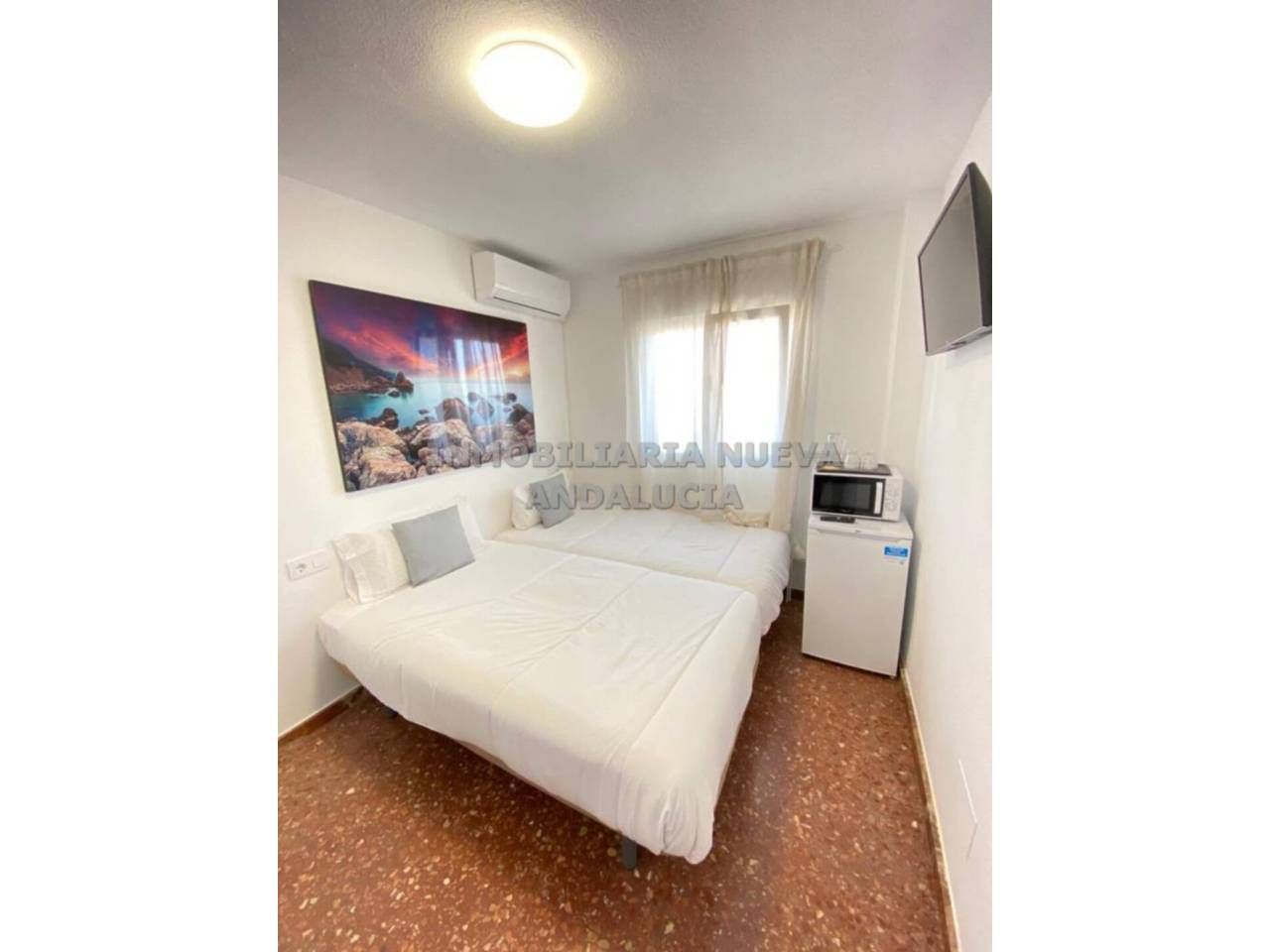 Dormitori de Pis de lloguer en  Almería Capital amb Aire condicionat i Moblat