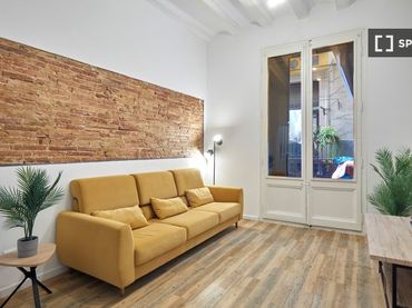Appartamento con balcone in affitto a Ciutat Vella