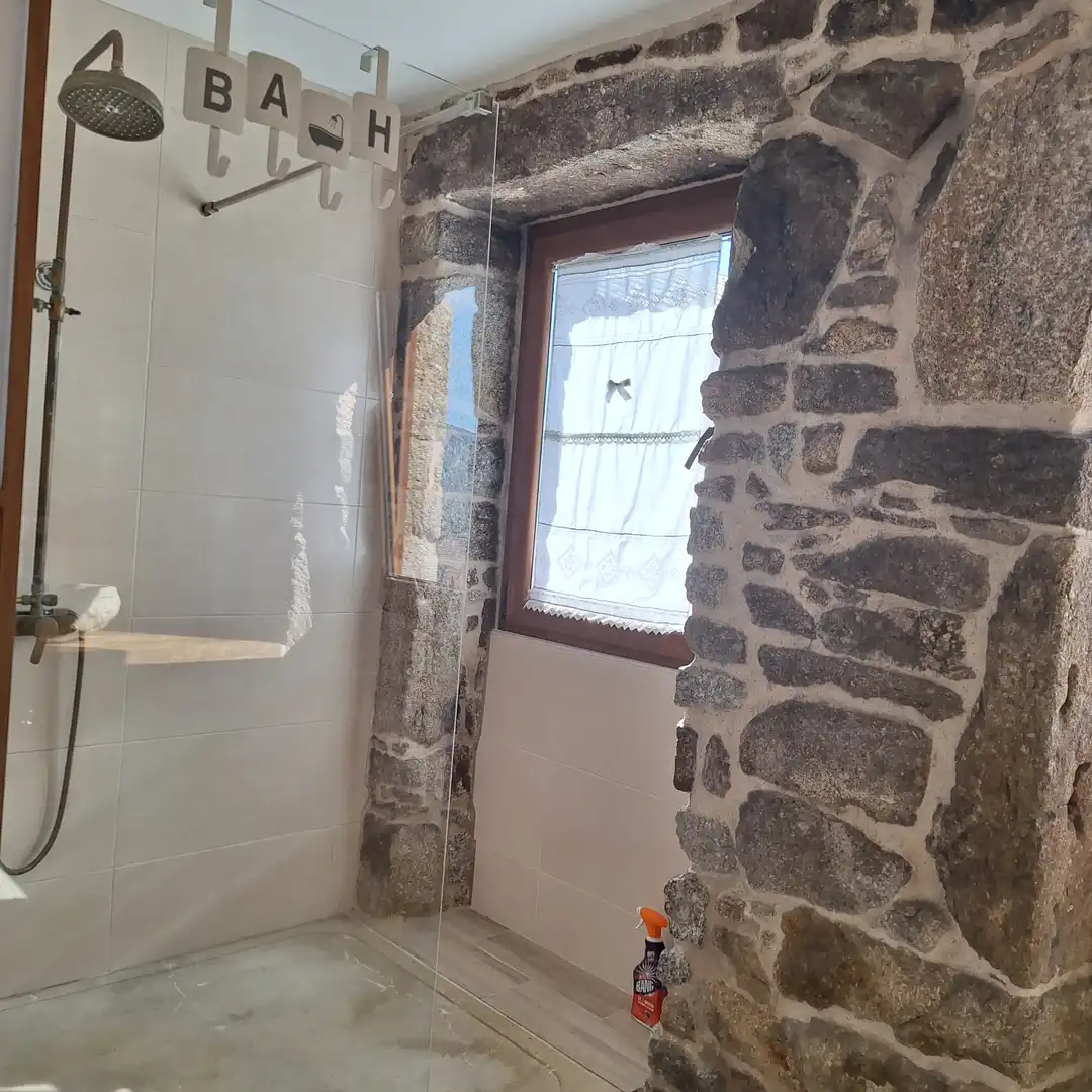 Bathroom of Houses for rent in Portas  with Heating, Private garden and Furnished