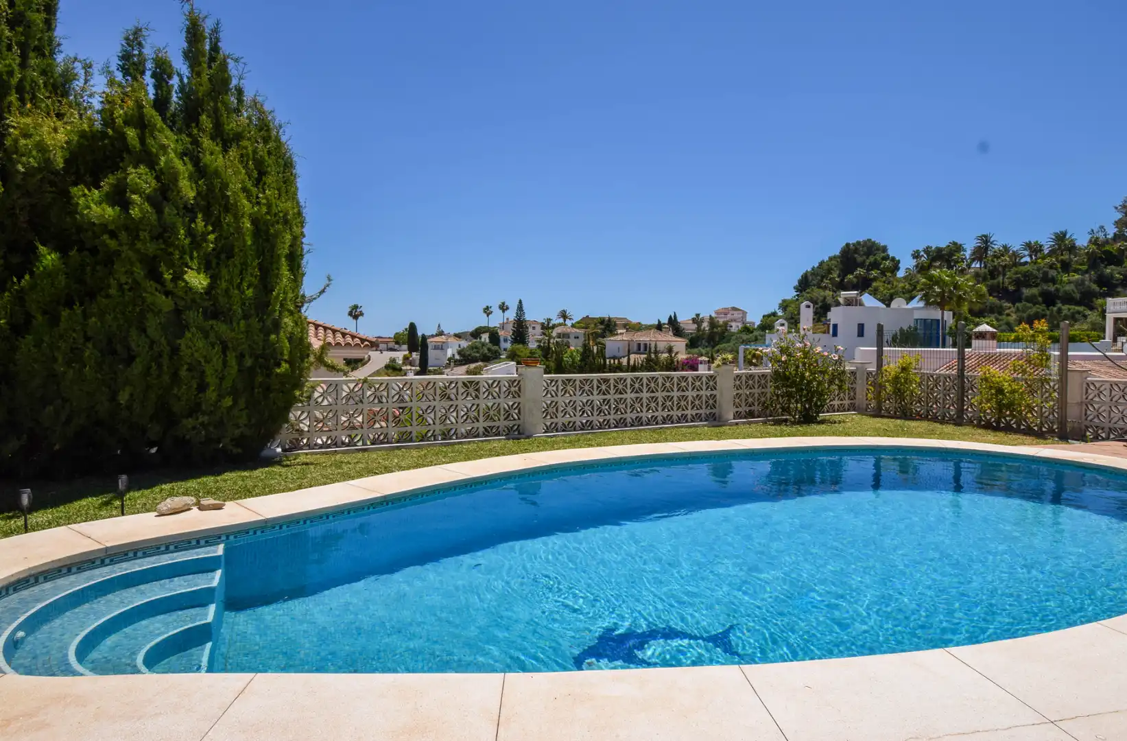 Piscina de Casa o xalet en venda en Mijas amb Aire condicionat, Jardí privat i Terrassa