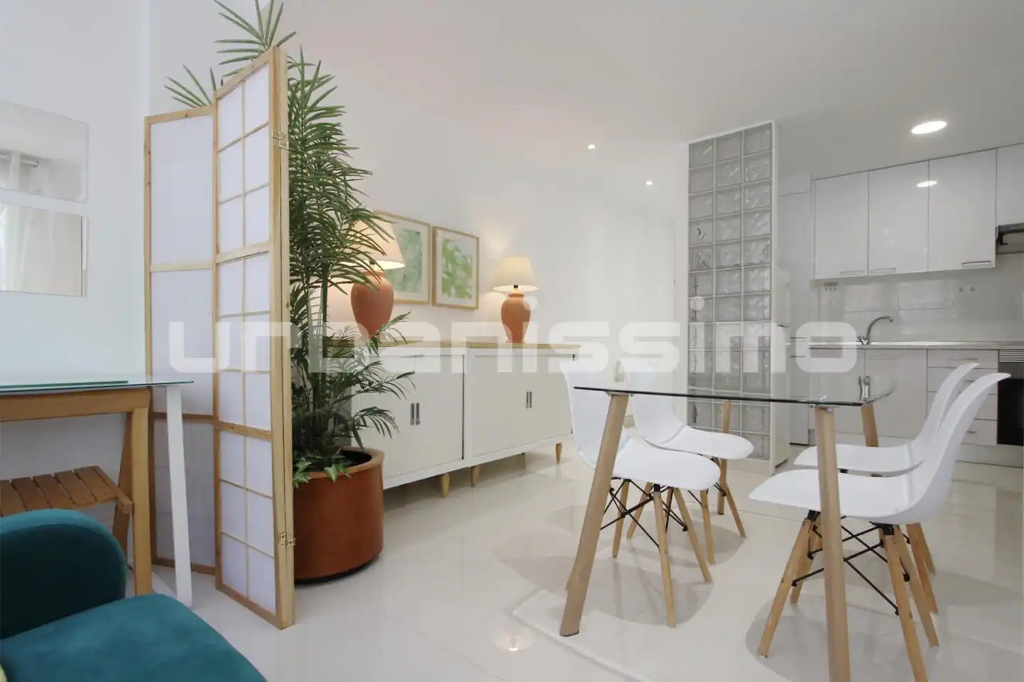 Sala d'estar de Apartament de lloguer en Madrid amb Aire condicionat, Calefacció i Moblat