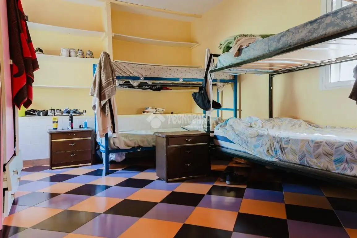 Habitación de Casa adosada en venta en Rioja