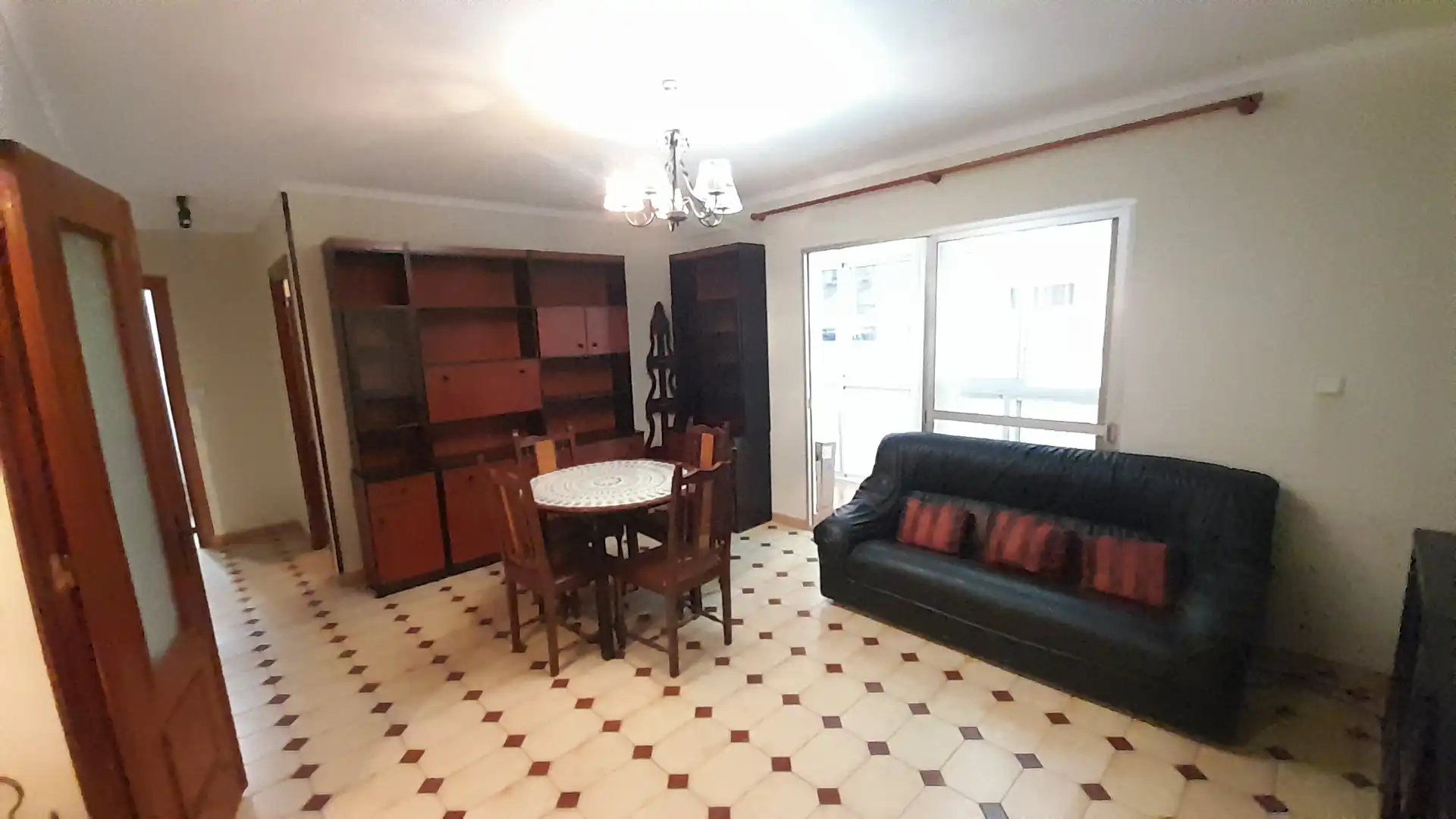 Sala de estar de Piso en venta en Vélez-Málaga con Calefacción, Terraza y Amueblado