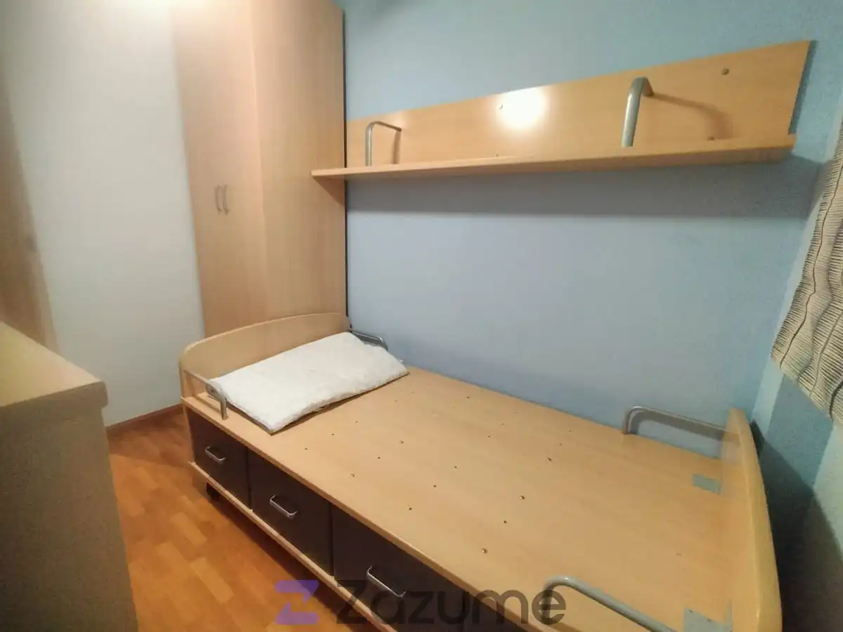 Habitación de Piso de alquiler en Zaragoza con Aire acondicionado, Calefacción y Parquet