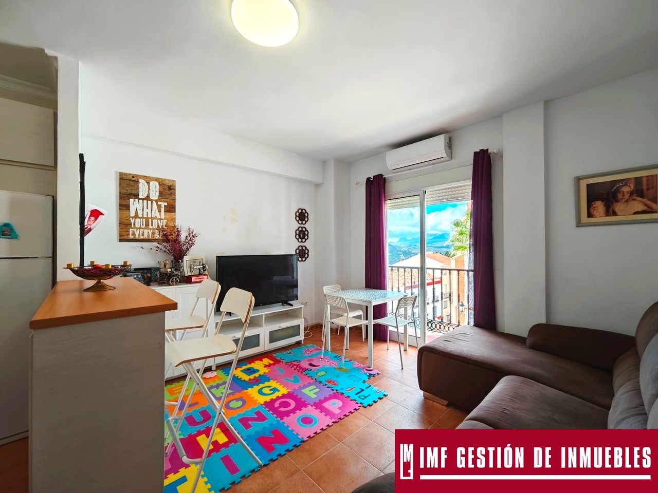 Living room of Flat for sale in Periana  with Furnished