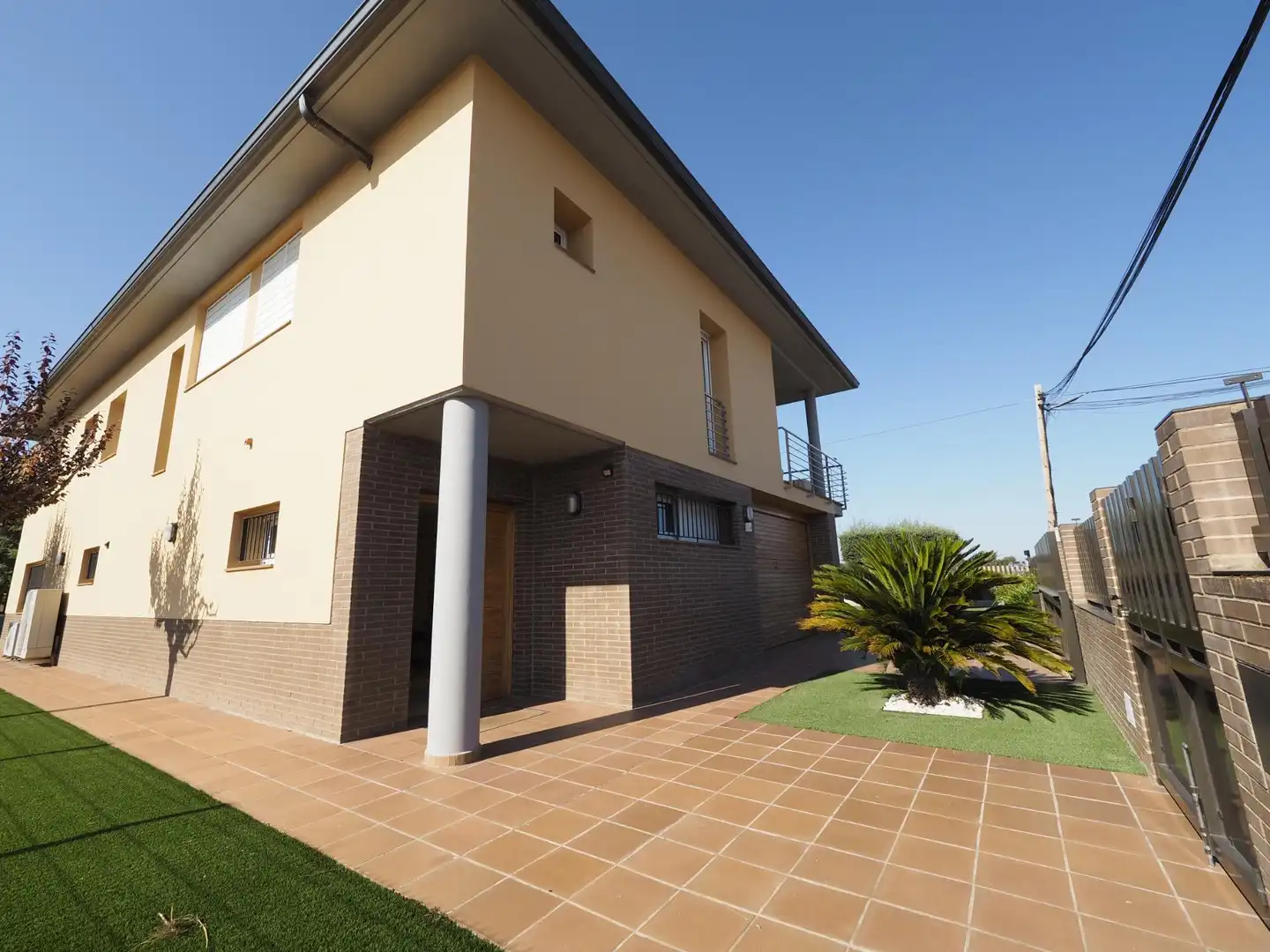 Exterior view of Houses for sale in Vilamalla  with Air Conditioner, Heating and Private garden