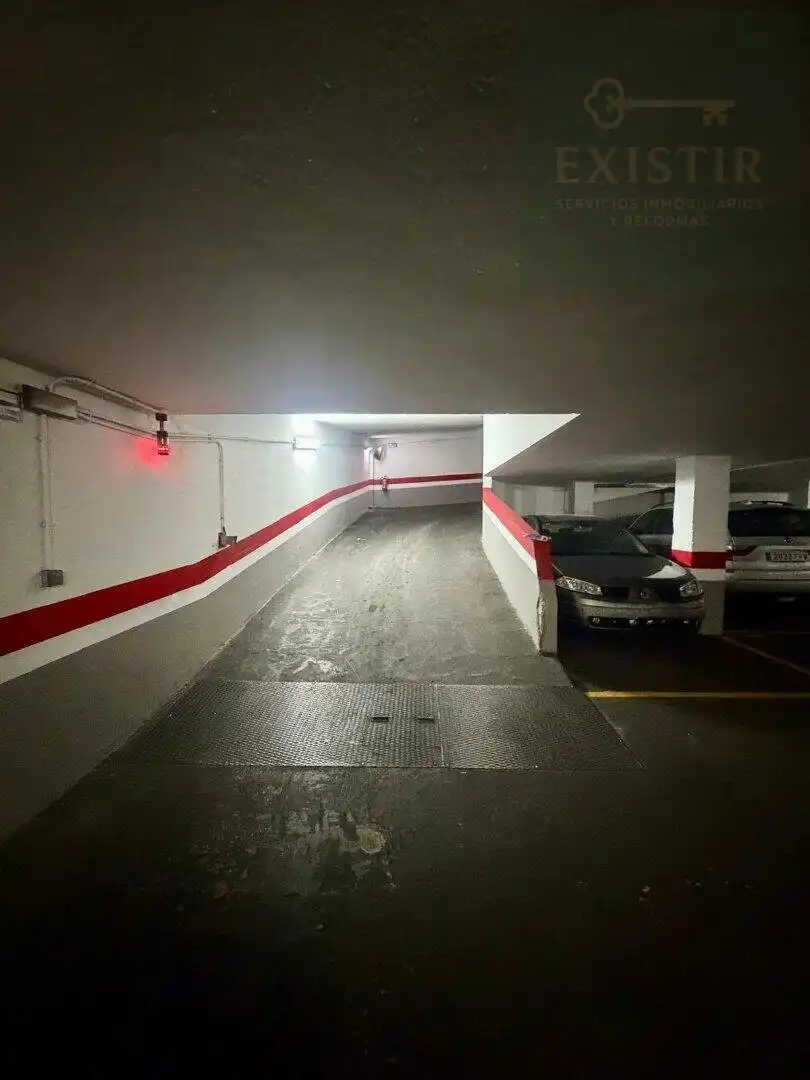 Parking à vendre à San Pablo y Santa Marina, imagen 6