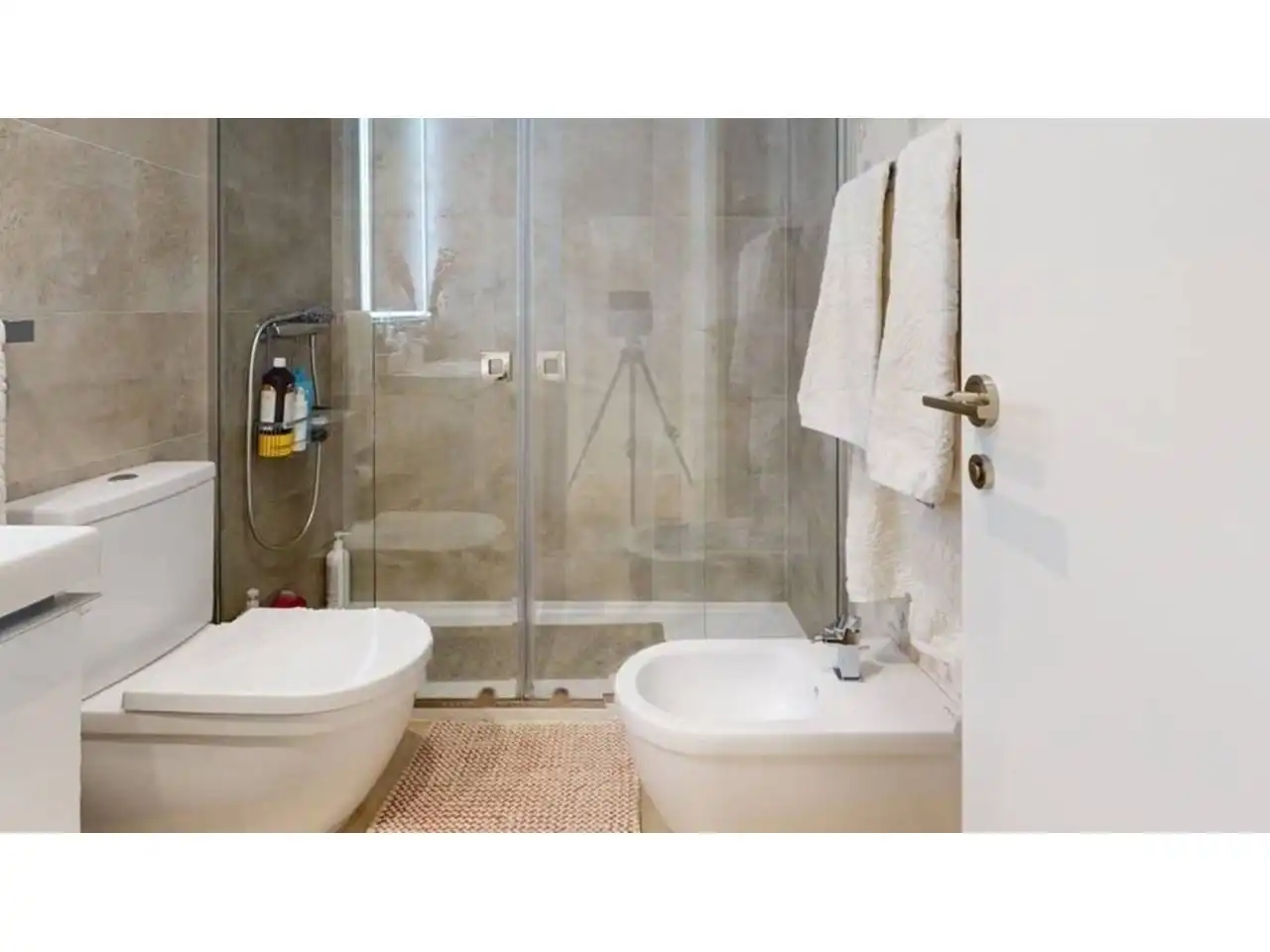 Badezimmer von Wohnung zum Verkauf in Boadilla del Monte mit Heizung, Terrasse und Abstellraum