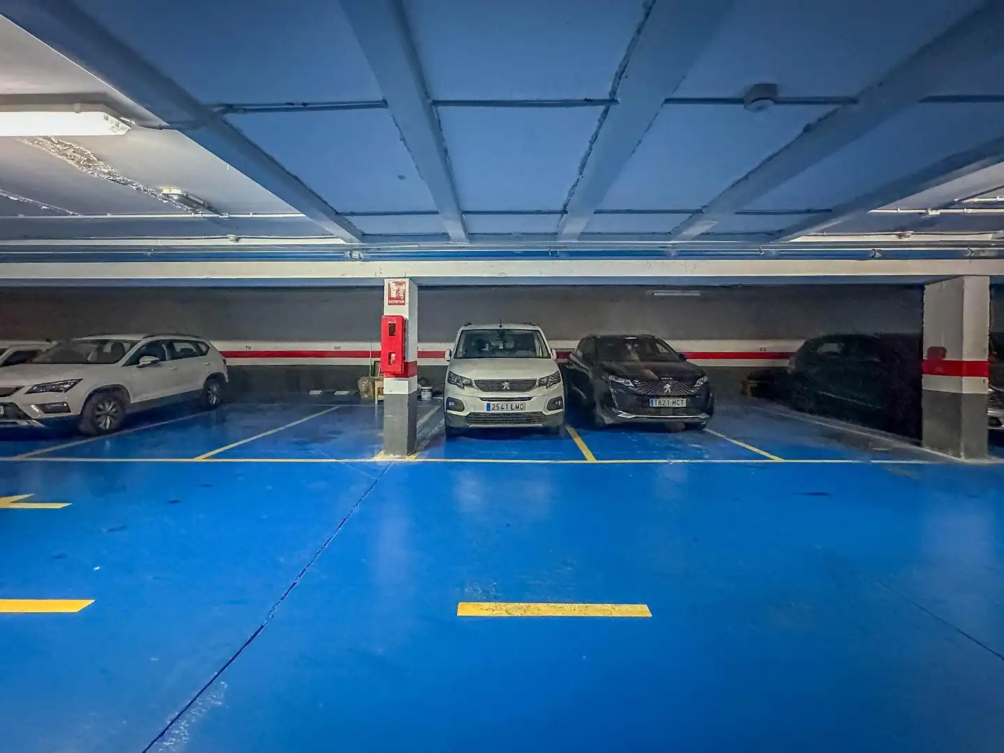 Parking de Piso en venta en Almería con Aire acondicionado, Terraza y Balcón