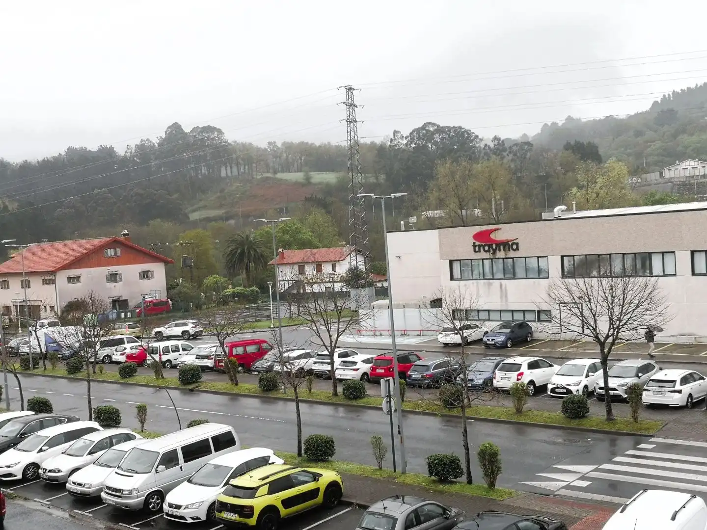 Parking of Commercial properties for rent in Loiu  with Air Conditioner, Heating and Furnished