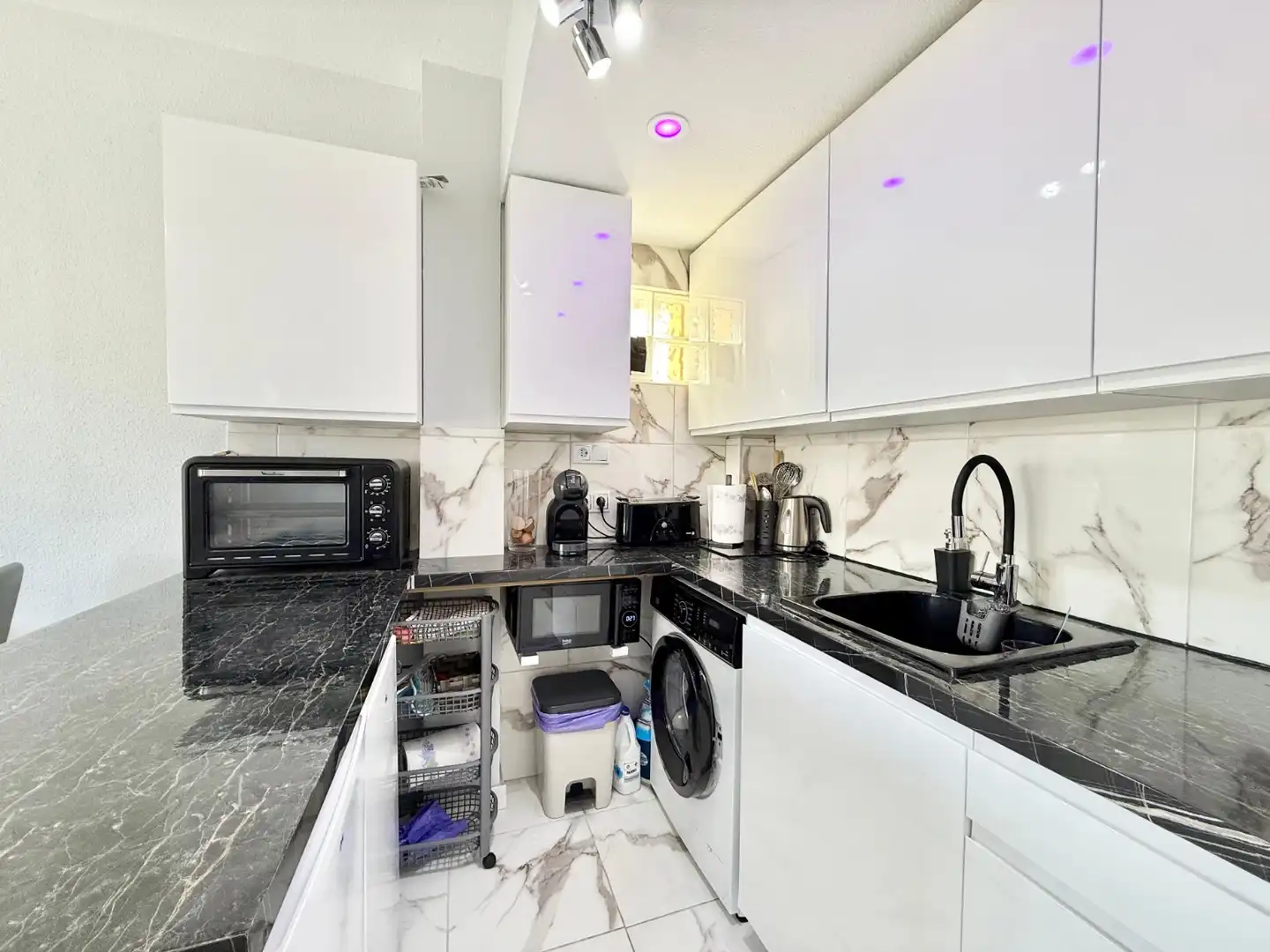 Kitchen of Flat for rent in Torrevieja  with Air Conditioner, Heating and Furnished