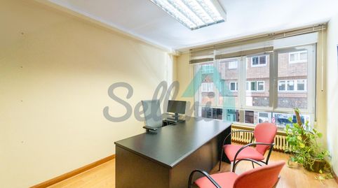 Foto 5 de Oficina de alquiler en Marqués de Teverga, Plaza de América, Oviedo