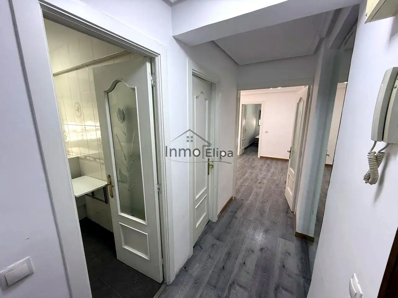Piso en venta en Madrid con Calefacción y Terraza