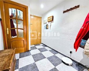 Flat for sale in Parla  with Air Conditioner, Heating and Terrace