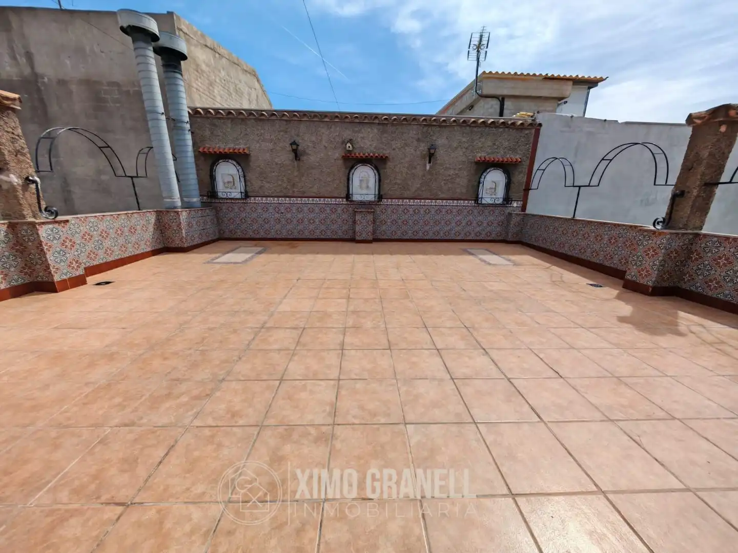 Terrassa de Casa o xalet en venda en Castellón de la Plana / Castelló de la Plana amb Aire condicionat, Calefacció i Terrassa