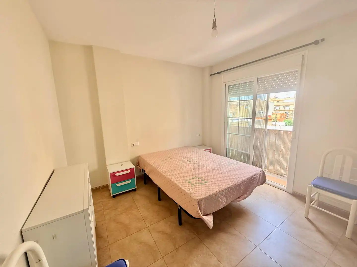 Habitación de Piso en venta en Roquetas de Mar con Balcón