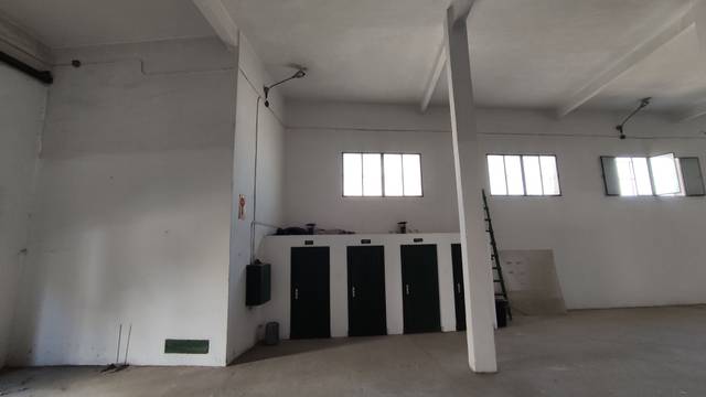 Nave industrial en Alquiler en Vallesequillo