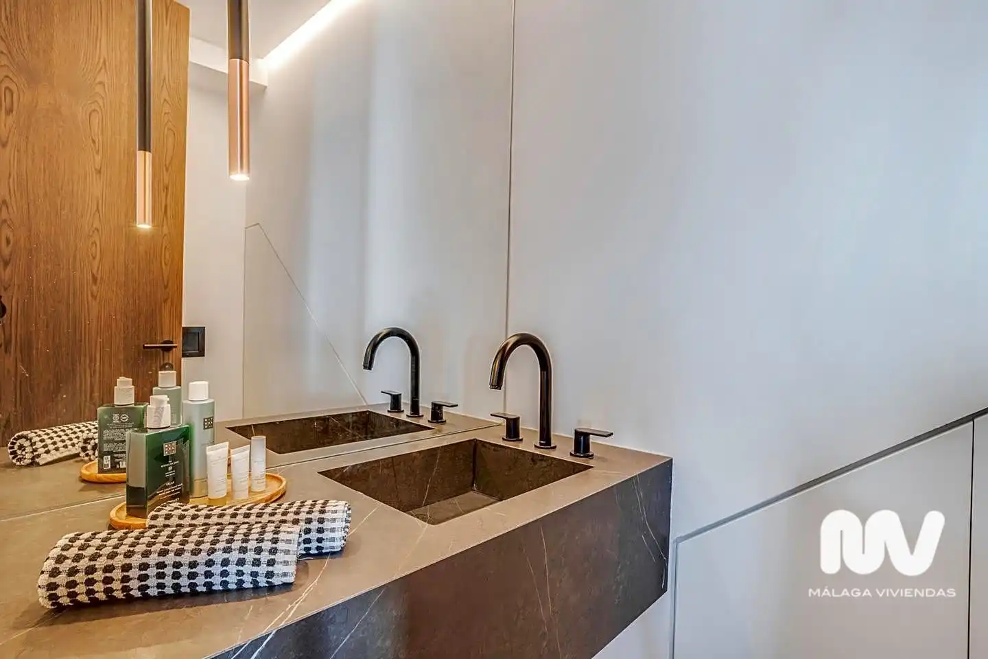 Dúplex con piscina en venta en Milla de Oro, imagen 11