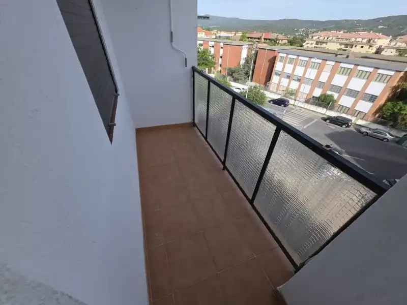Terrassa de Pis de lloguer en Plasencia amb Aire condicionat i Jardí privat