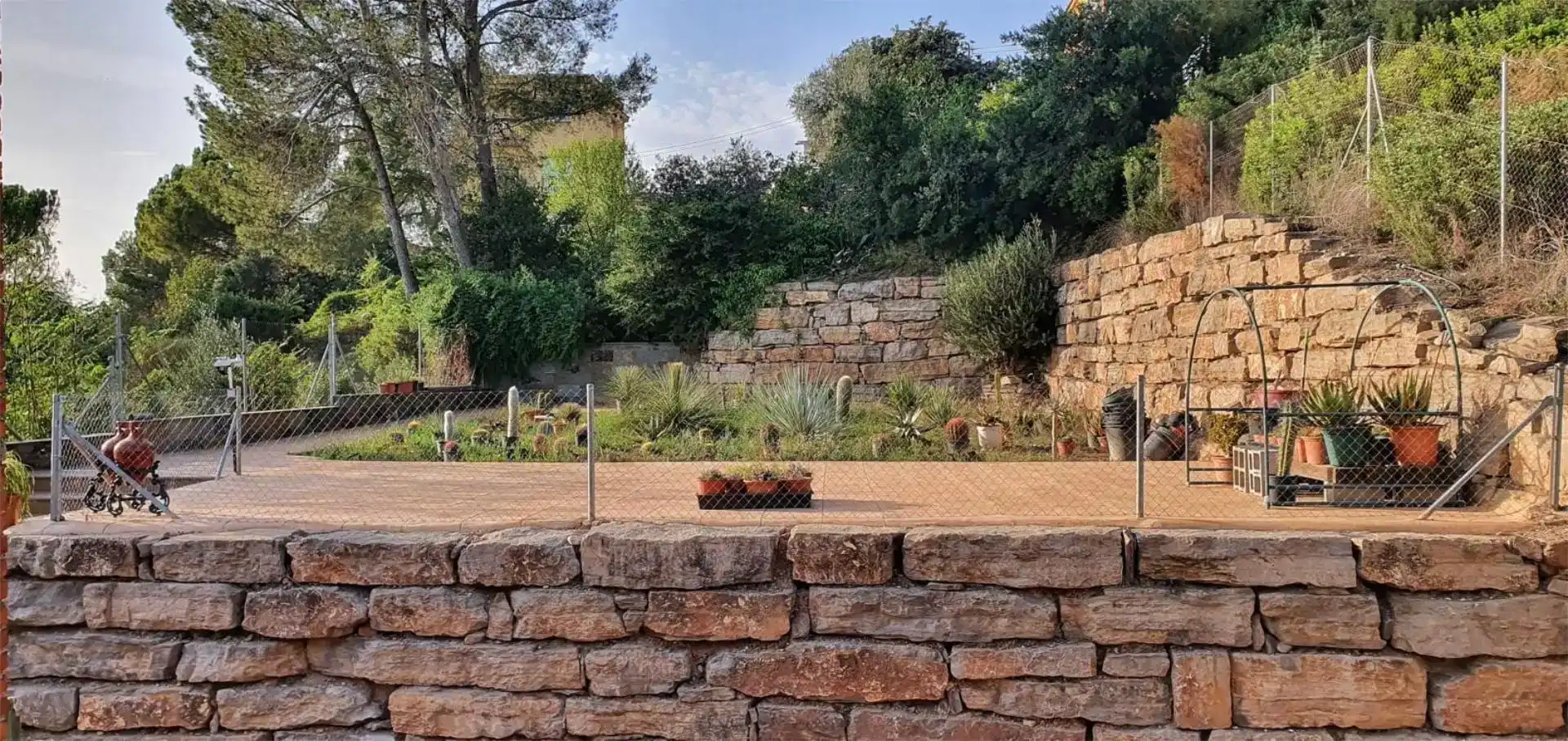 Terrassa de Casa o xalet en venda en Els Hostalets de Pierola amb Aire condicionat