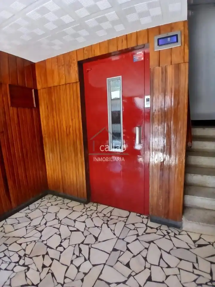Flat for sale in A Malata - Catabois - Ciudad Jardín
