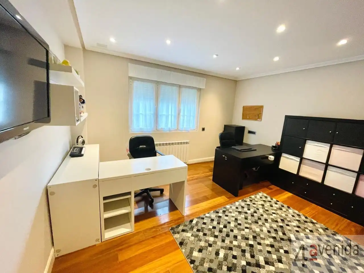 Houses for sale in Las Regueras    with Heating, Private garden and Swimming Pool