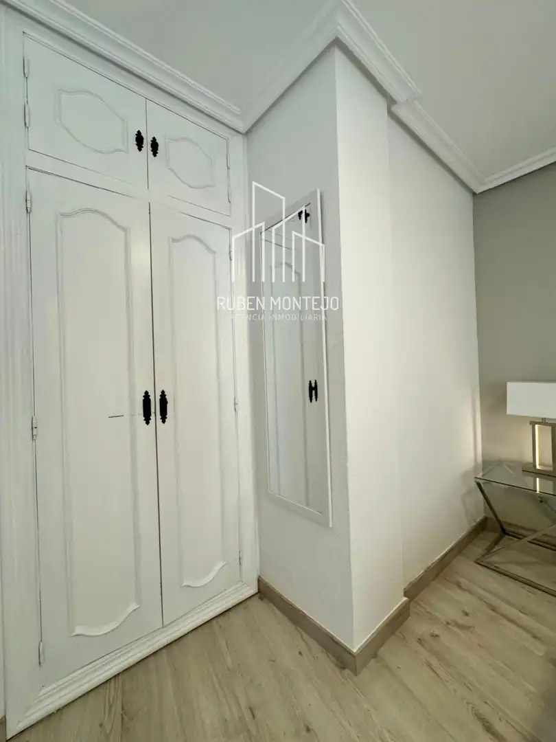 Apartamento de alquiler en Universidad - Tenerías
