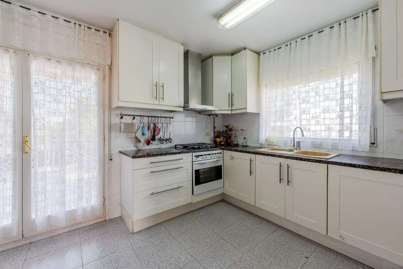 Kitchen of Houses for sale in Calafell  with Private garden, Terrace and Storage room