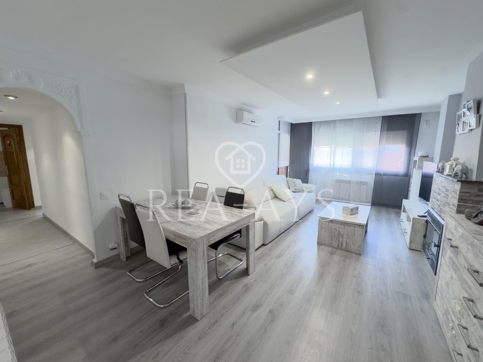 Bedroom of Flat for sale in Sant Andreu de la Barca  with Air Conditioner, Heating and Storage room
