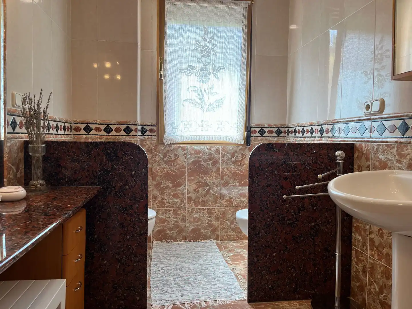 Bathroom of Houses for sale in Albaida  with Air Conditioner, Heating and Storage room