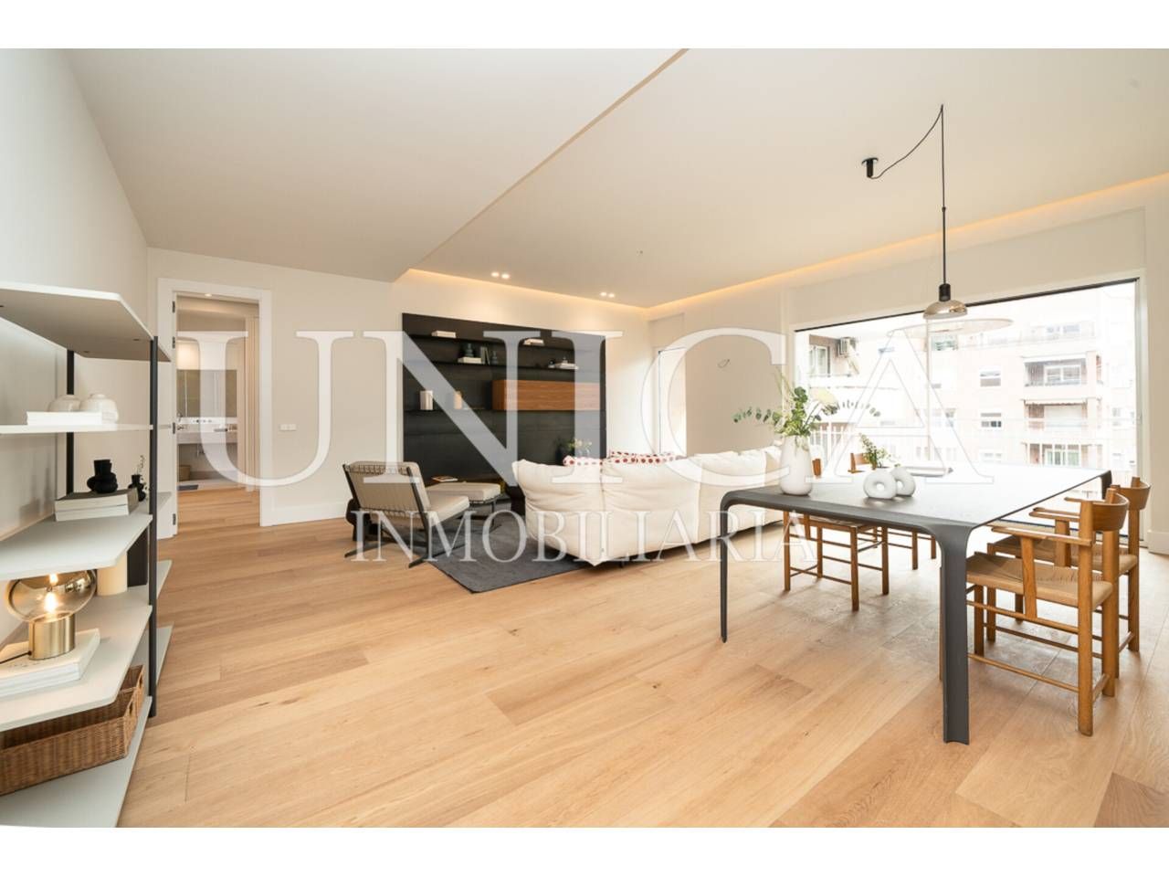 Living room of Flat for sale in  Madrid Capital  with Air Conditioner, Heating and Terrace
