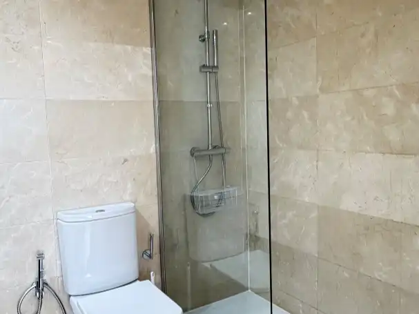 Baño de Ático en venta en  Barcelona Capital con Aire acondicionado y Balcón