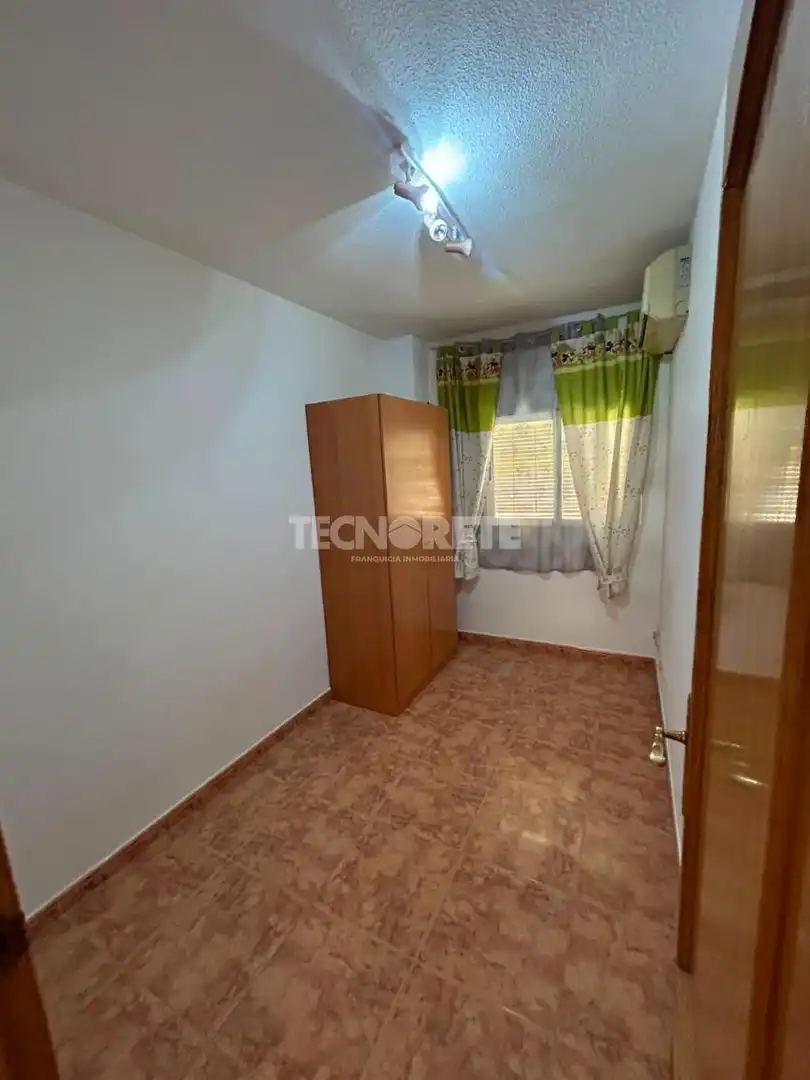 Habitación de Piso en venta en Madrid con Aire acondicionado y Balcón