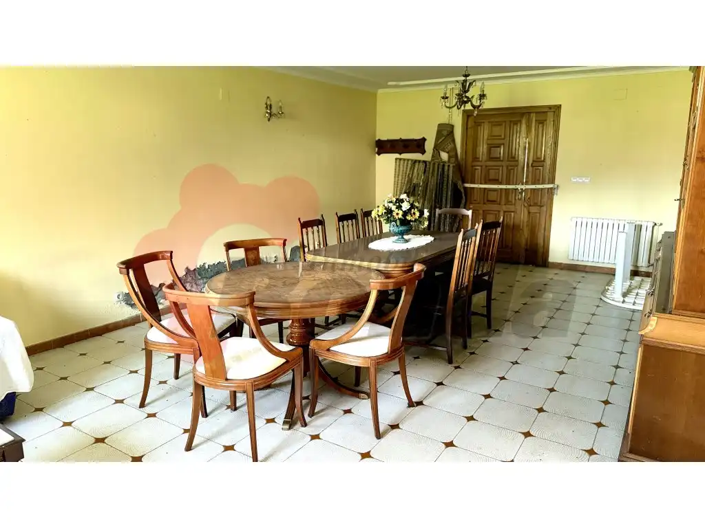 Menjador de Casa o xalet en venda en Becerreá