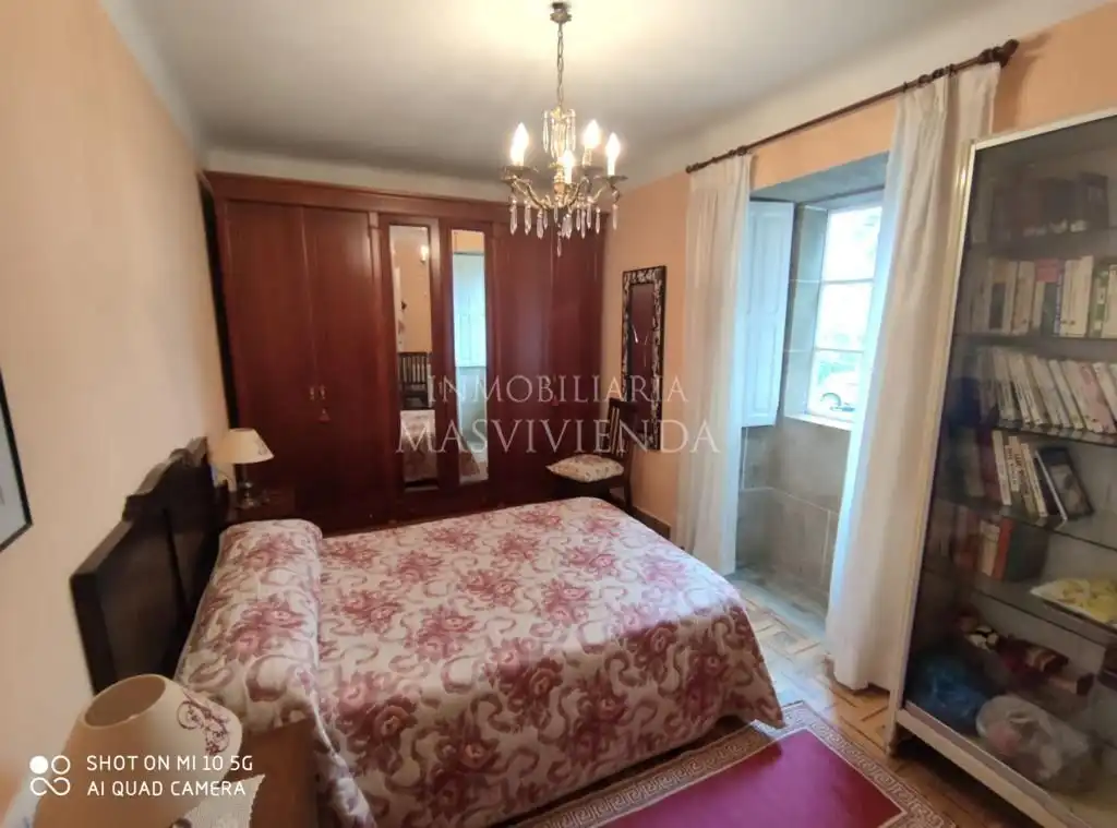 Dormitori de Casa o xalet en venda en Moraña amb Calefacció i Jardí privat