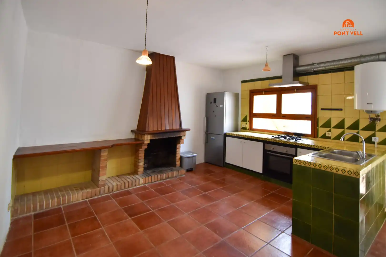 Reihenhaus mit Terrasse zum Verkauf in La Bisbal d'Empordà, imagen 6