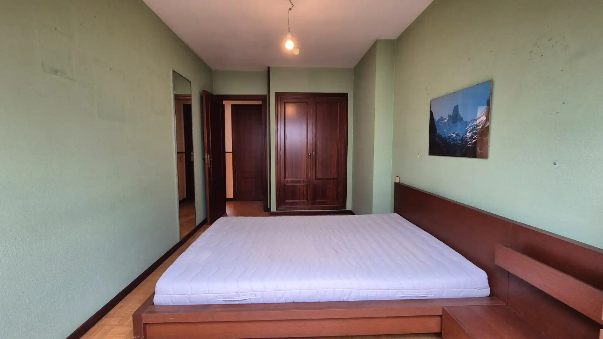 Habitación de Dúplex en venta en Oviedo  con Calefacción, Parquet y Trastero