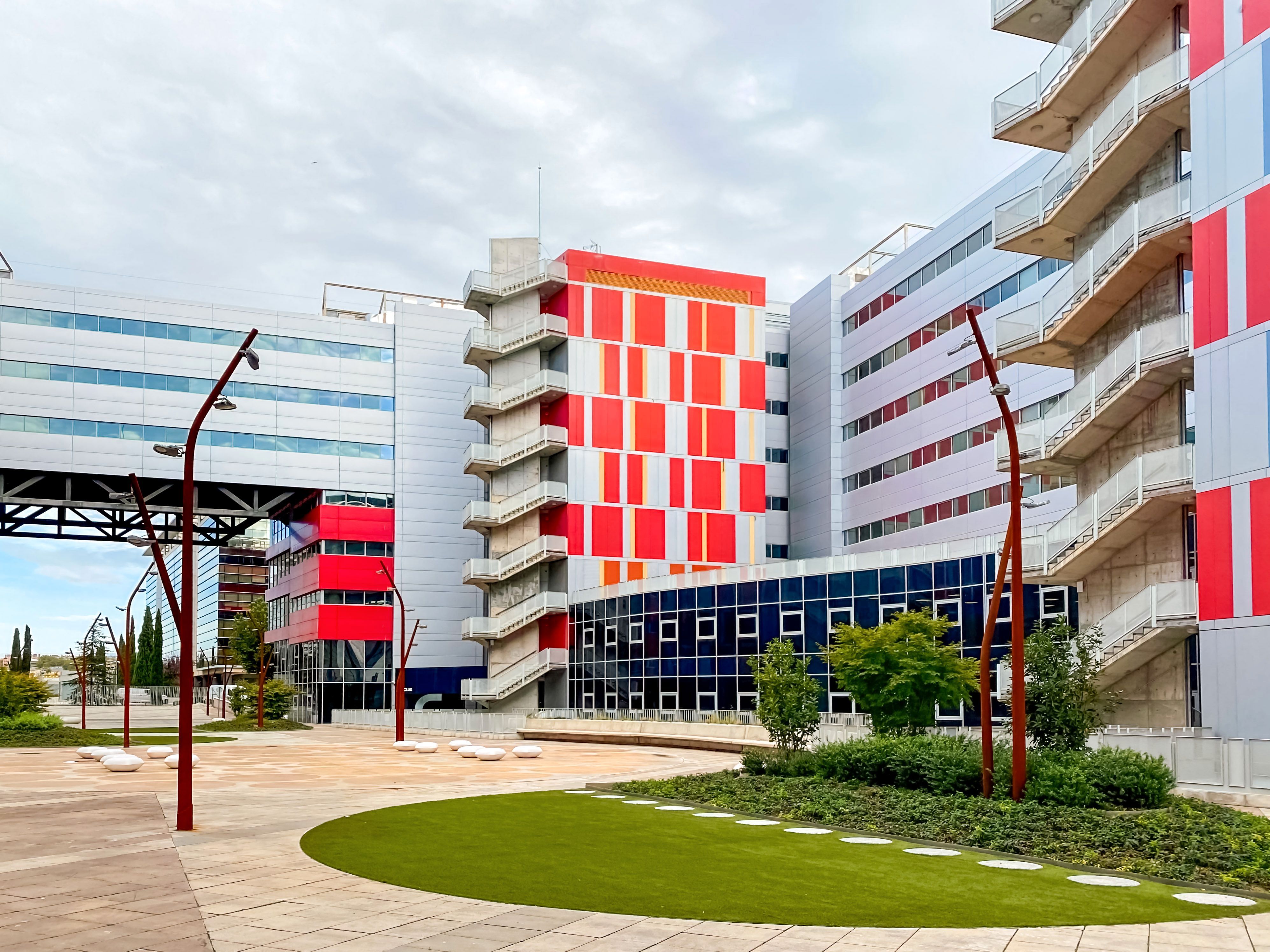 Vista exterior de Oficina de lloguer en Rivas-Vaciamadrid amb Aire condicionat, Calefacció i Moblat