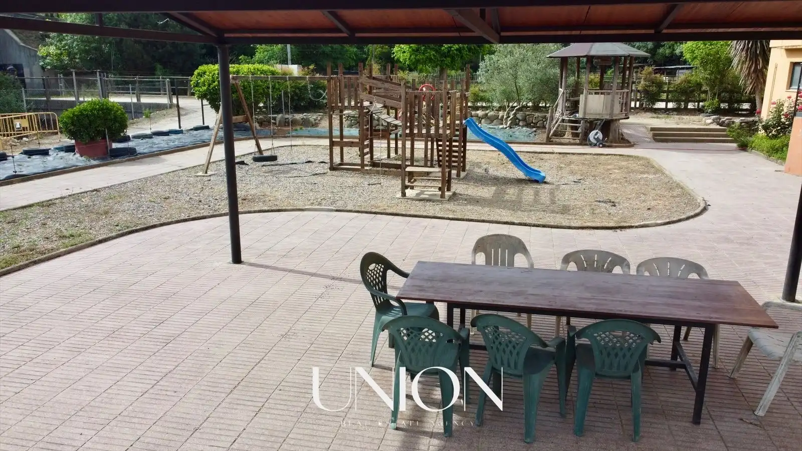 Terraza de Finca rústica en venta en Salt con Aire acondicionado, Calefacción y Jardín privado