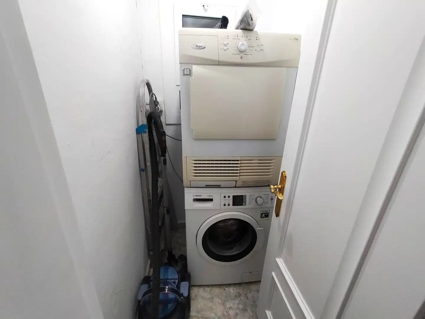 Flat for sale in Sabadell  with Air Conditioner, Heating and Furnished
