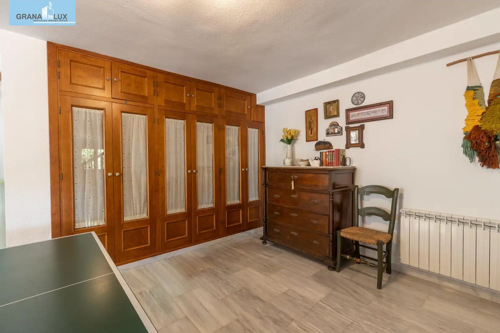 Haus oder Chalet zum Verkauf in La Zubia mit Klimaanlage, Heizung und Gemeinschaftspool