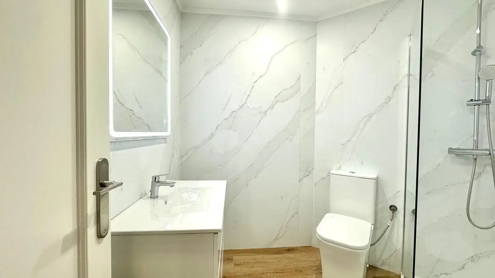 Apartamento con ascensor en venta en La Mata, imagen 24