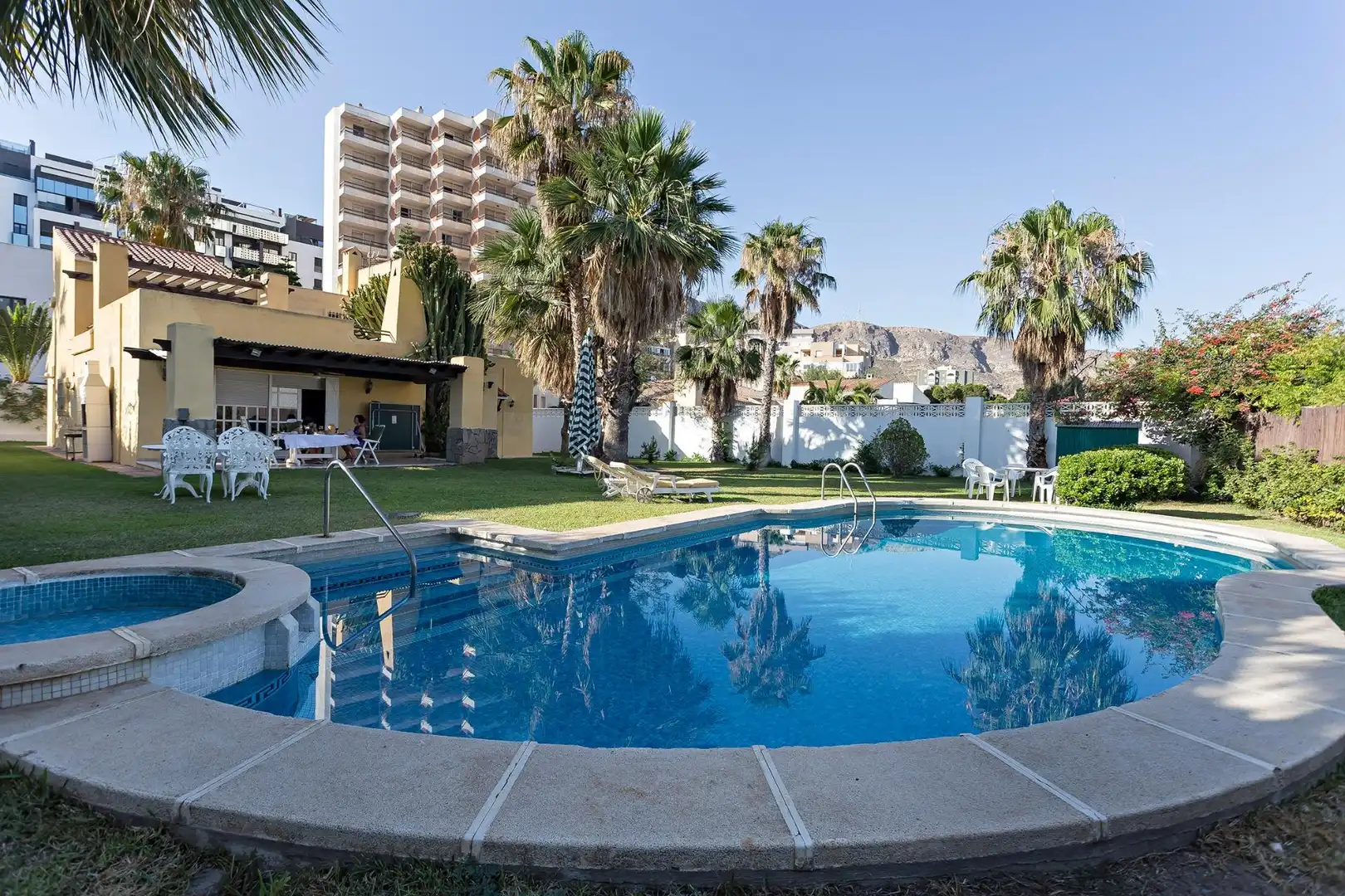 Swimming pool of Houses for sale in Roquetas de Mar  with Air Conditioner, Private garden and Terrace