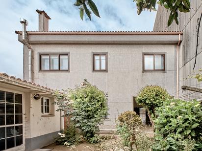Vista exterior de Casa o xalet en venda en Carral amb Calefacció, Jardí privat i Forn