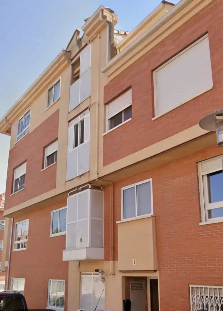 Exterior view of Flat for sale in Cistérniga  with Heating, Parquet flooring and Terrace