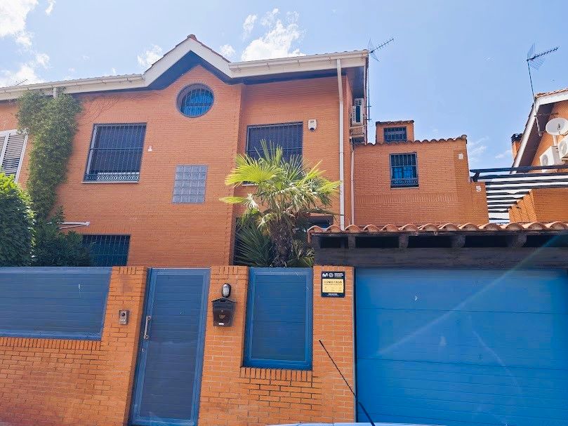 Single-family semi-detached for sale in Griñón