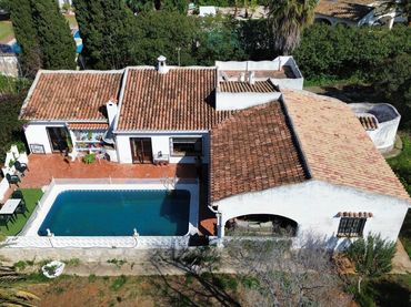 Xalet amb piscina en venda a El Montgó