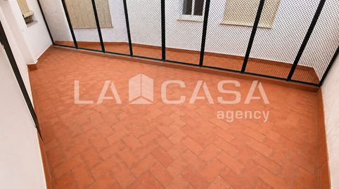 Foto 2 de Piso en venta en Centre, Santa Coloma de Gramenet