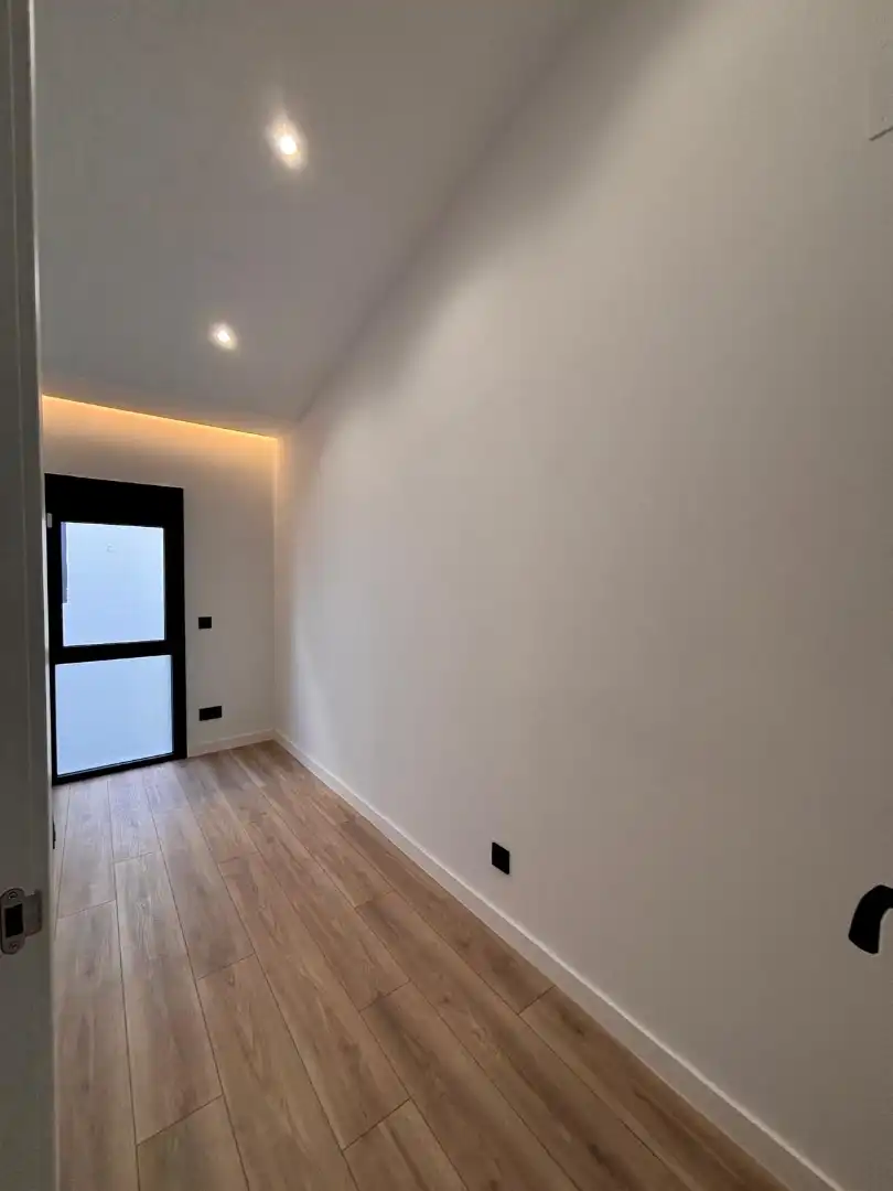 Piso con terraza en venta en Carrer del Canonge Pibernat, imagen 9