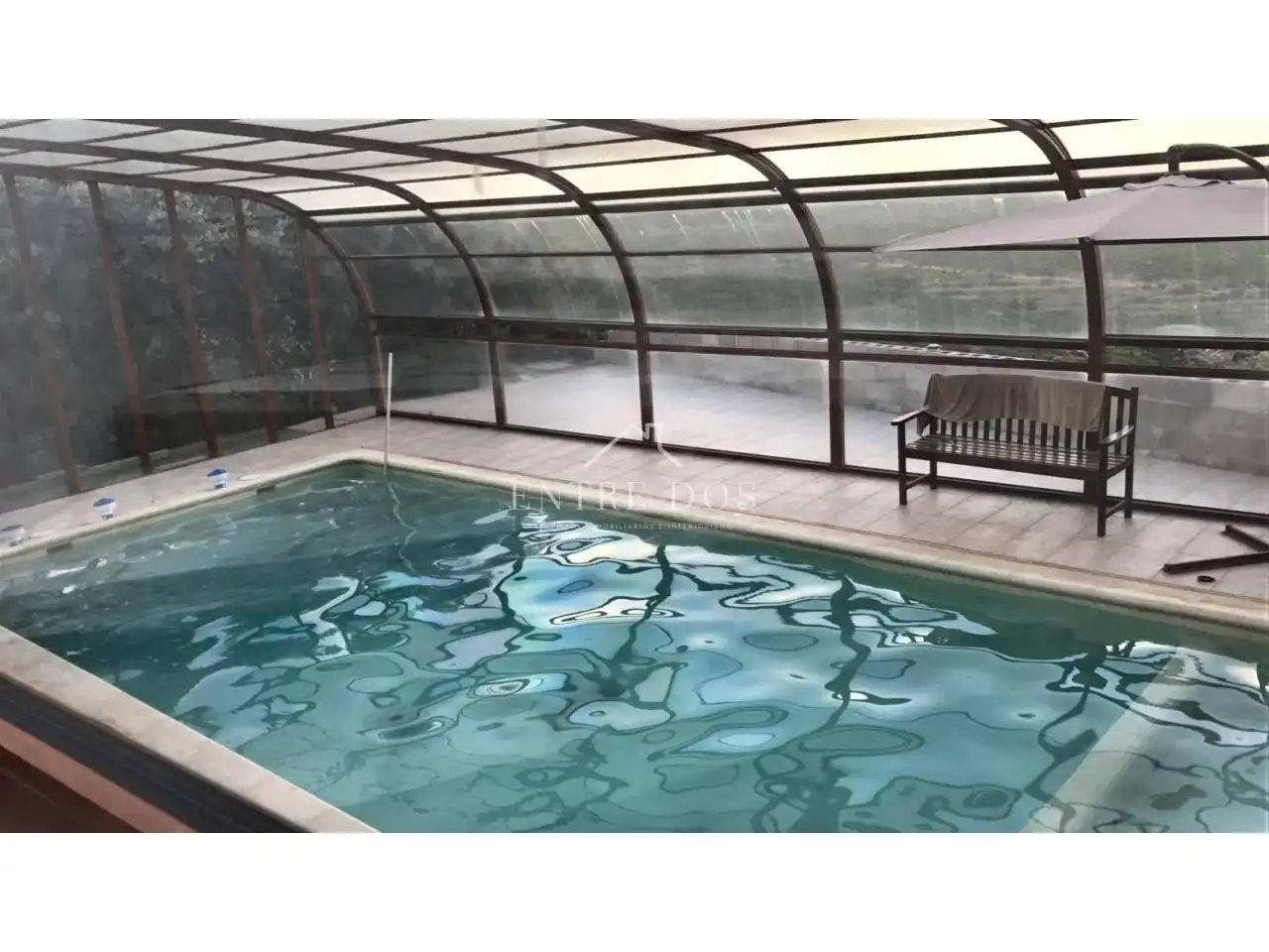 Piscina de Finca rústica en venda en Sierra Engarcerán amb Jardí privat, Terrassa i Piscina